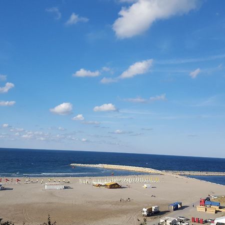 Modern Beach Apartment Constanţa Exteriör bild